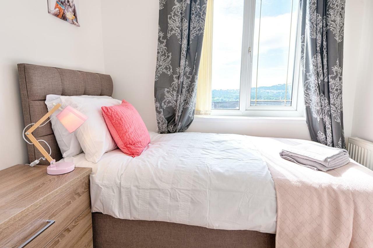 Liberty Spacious Swansea Eksteriør billede